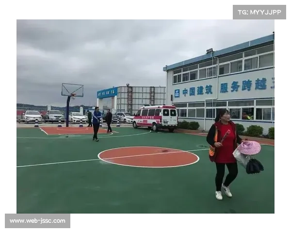 花车巡游展魅力 梁平赛绽放时代芳华彰显奋进精神风貌