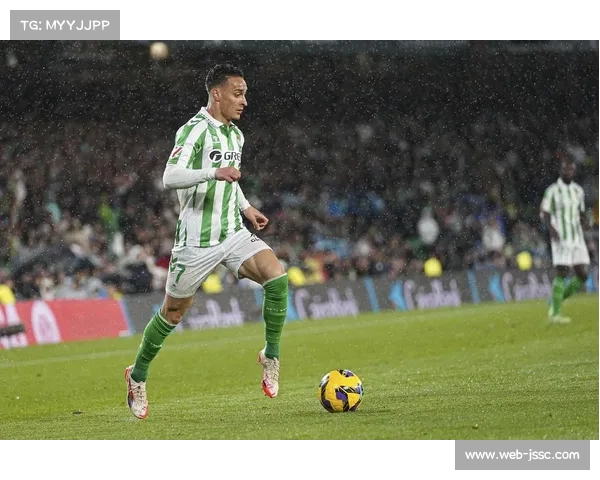 贝蒂斯开场4分钟闪击巴萨，安东尼转身抽射破门