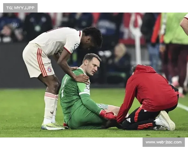 诺伊尔扑救瞬间，拜仁门神欧冠关键表现